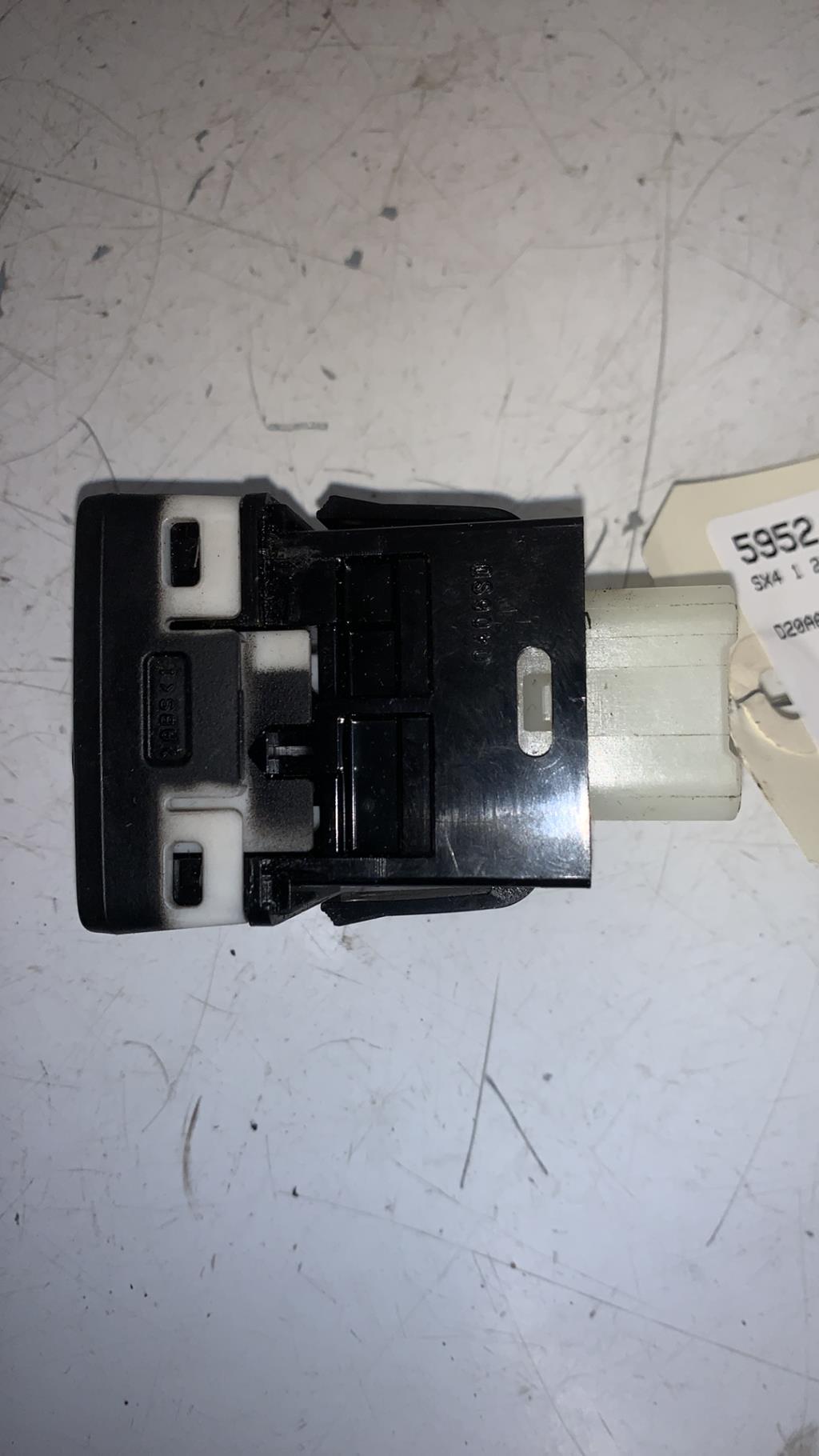 Commande de reglage hauteur de phare SUZUKI SX4 1 Diesel - 1
