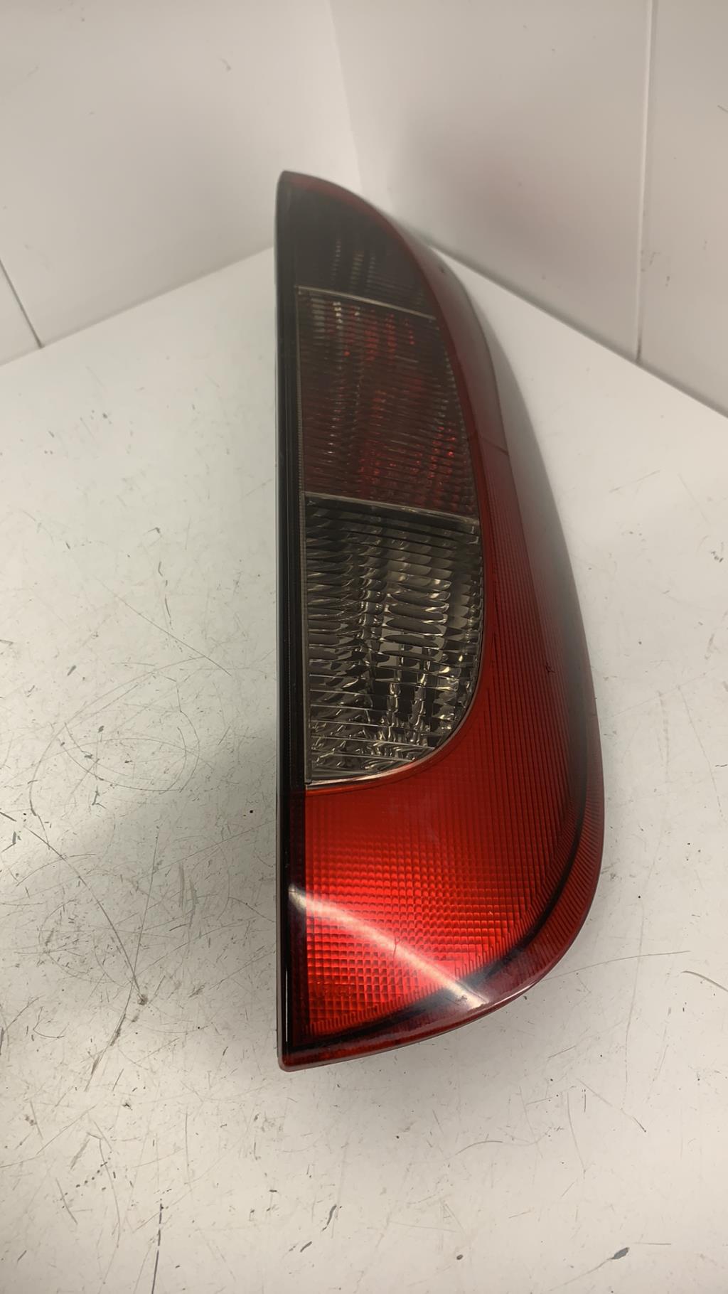 Feu arriere principal droit (feux) OPEL CORSA C PHASE 1 Essence - 1
