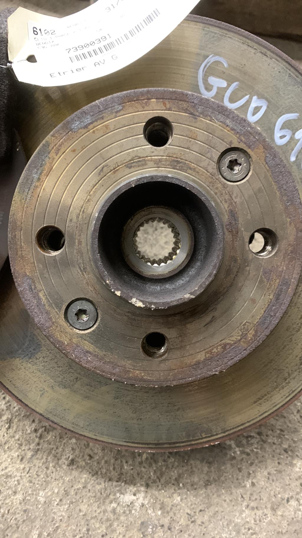 Moyeu avant gauche RENAULT CLIO 1 PHASE 2 Essence - 1