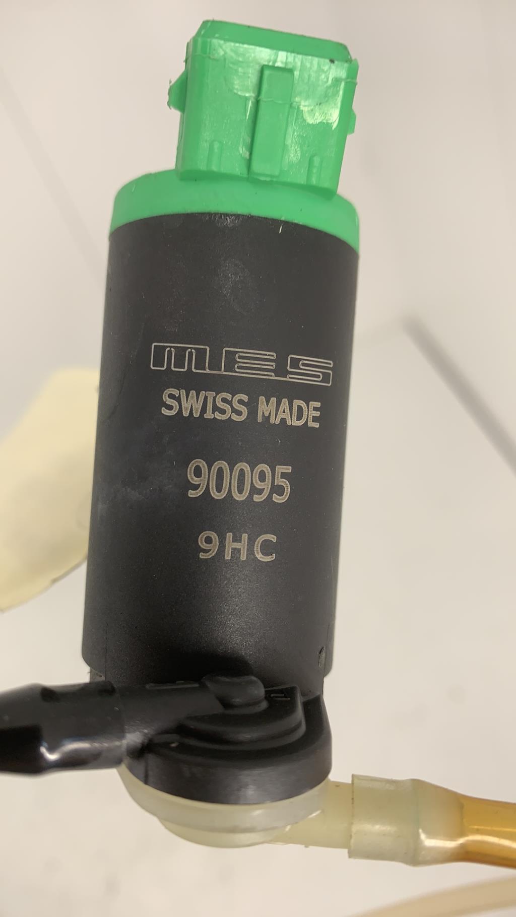 Pompe lave glace avant PEUGEOT 206+ Diesel - 1