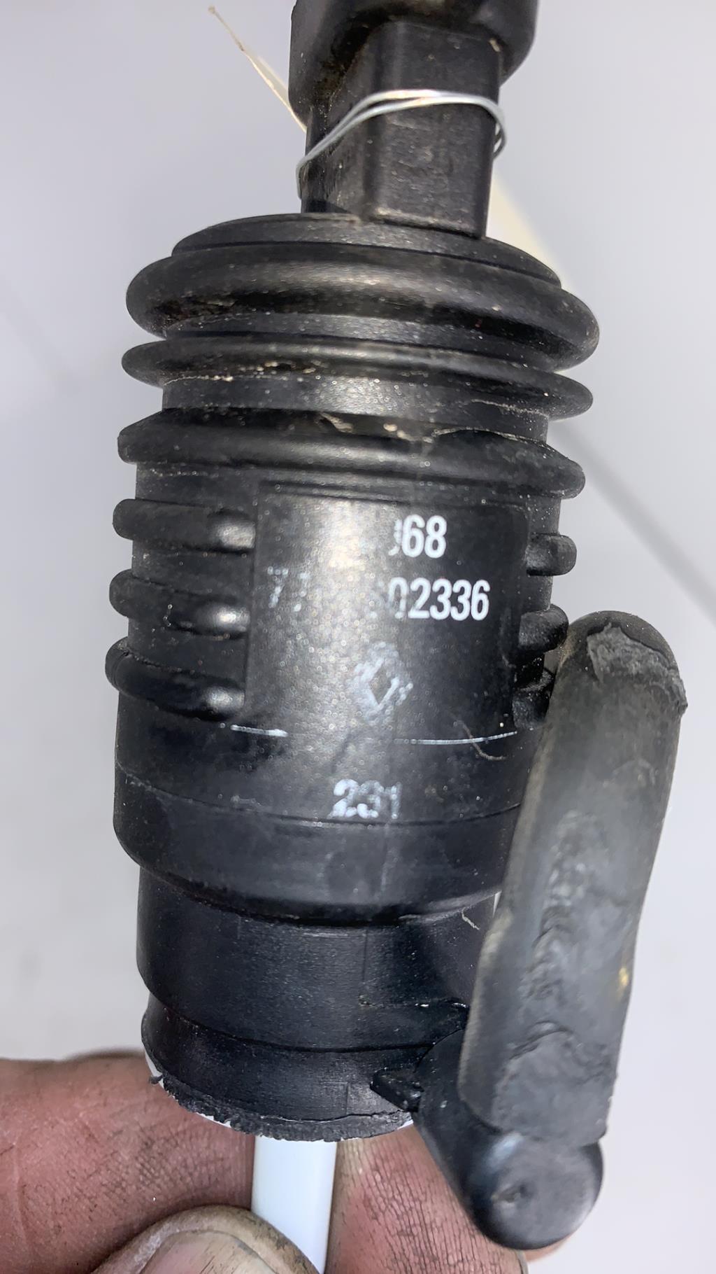 Pompe lave glace avant RENAULT CLIO 1 PHASE 1 Essence - 1