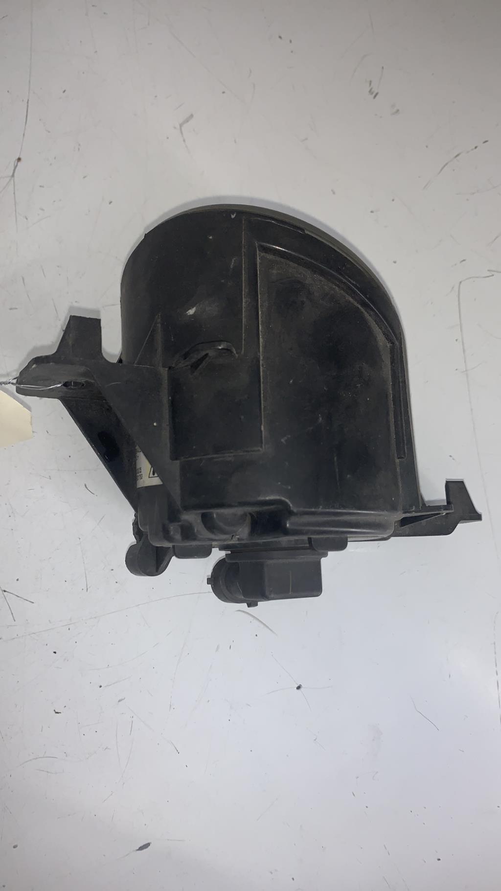 Anti brouillard droit (feux) RENAULT CLIO 3  - 1