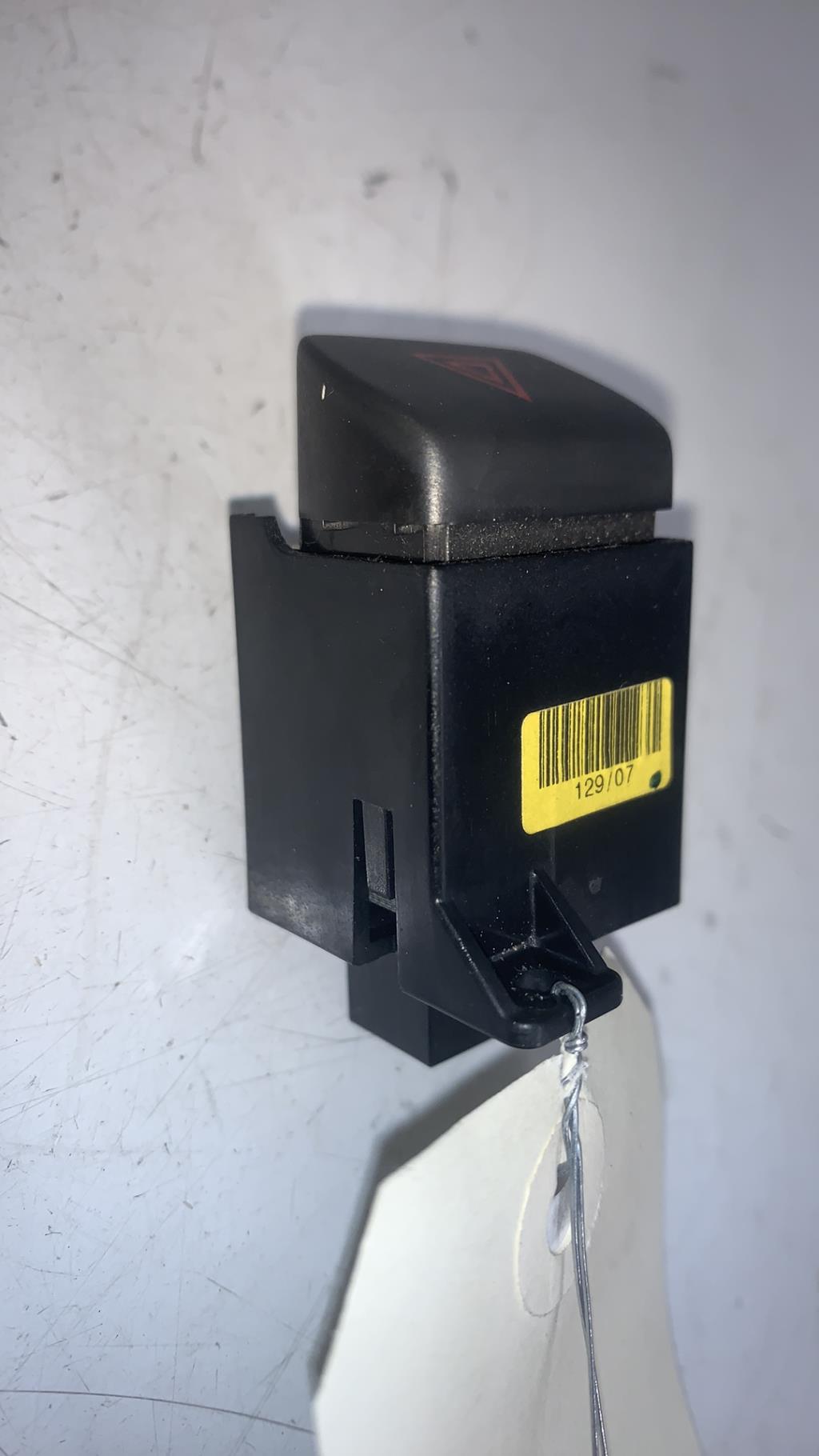 Bouton de warning FIAT BRAVO 2 Diesel - 1