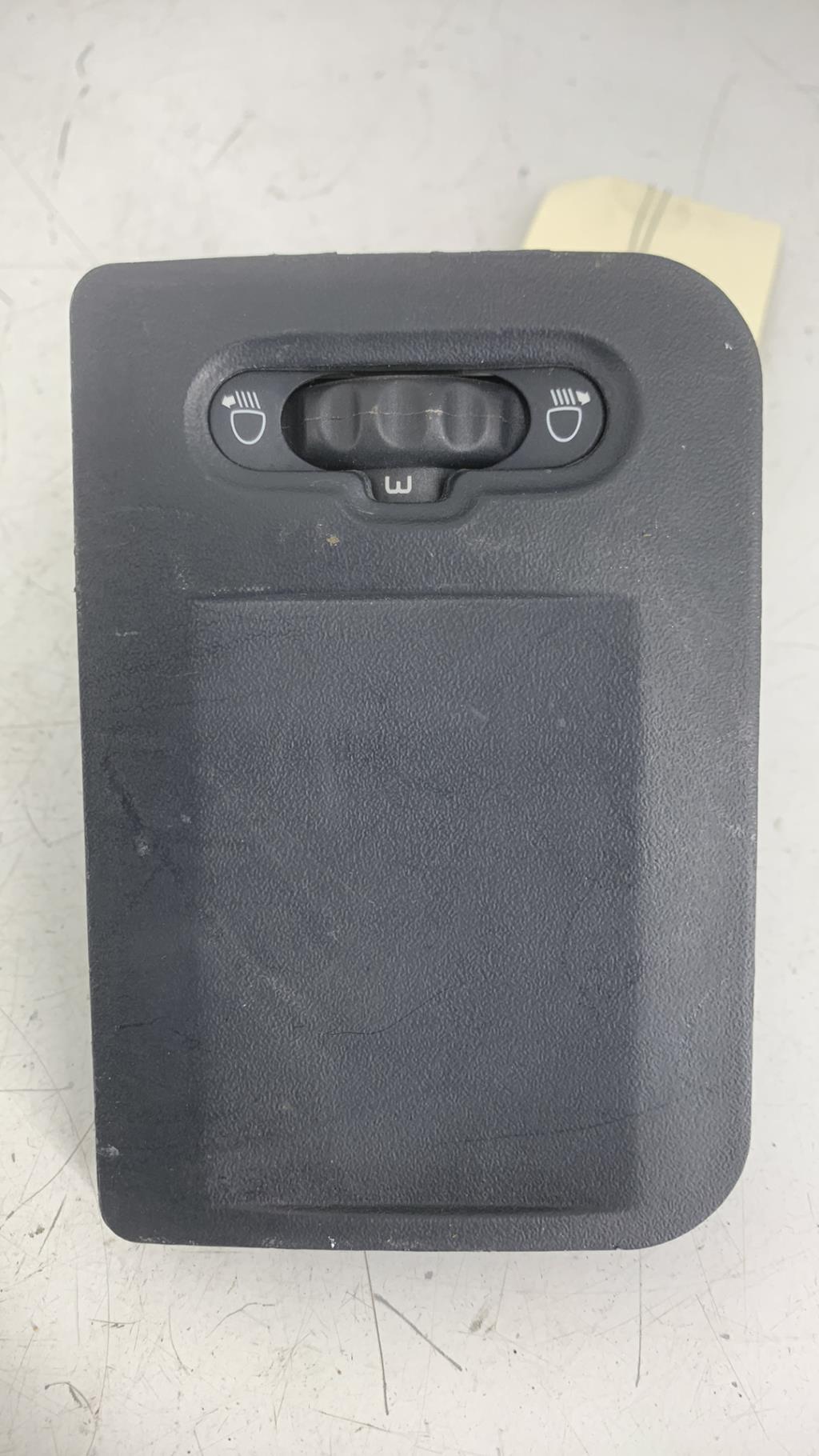 Commande de reglage hauteur de phare RENAULT CLIO 2 PHASE 2 Essence - 1