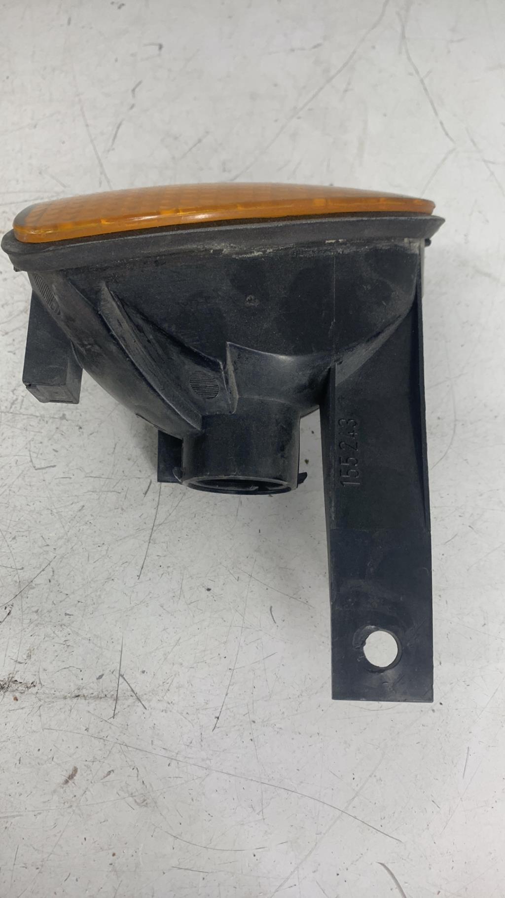 Optique avant secondaire gauche (feux)(clignotant) BMW SERIE 5 E34  - 1
