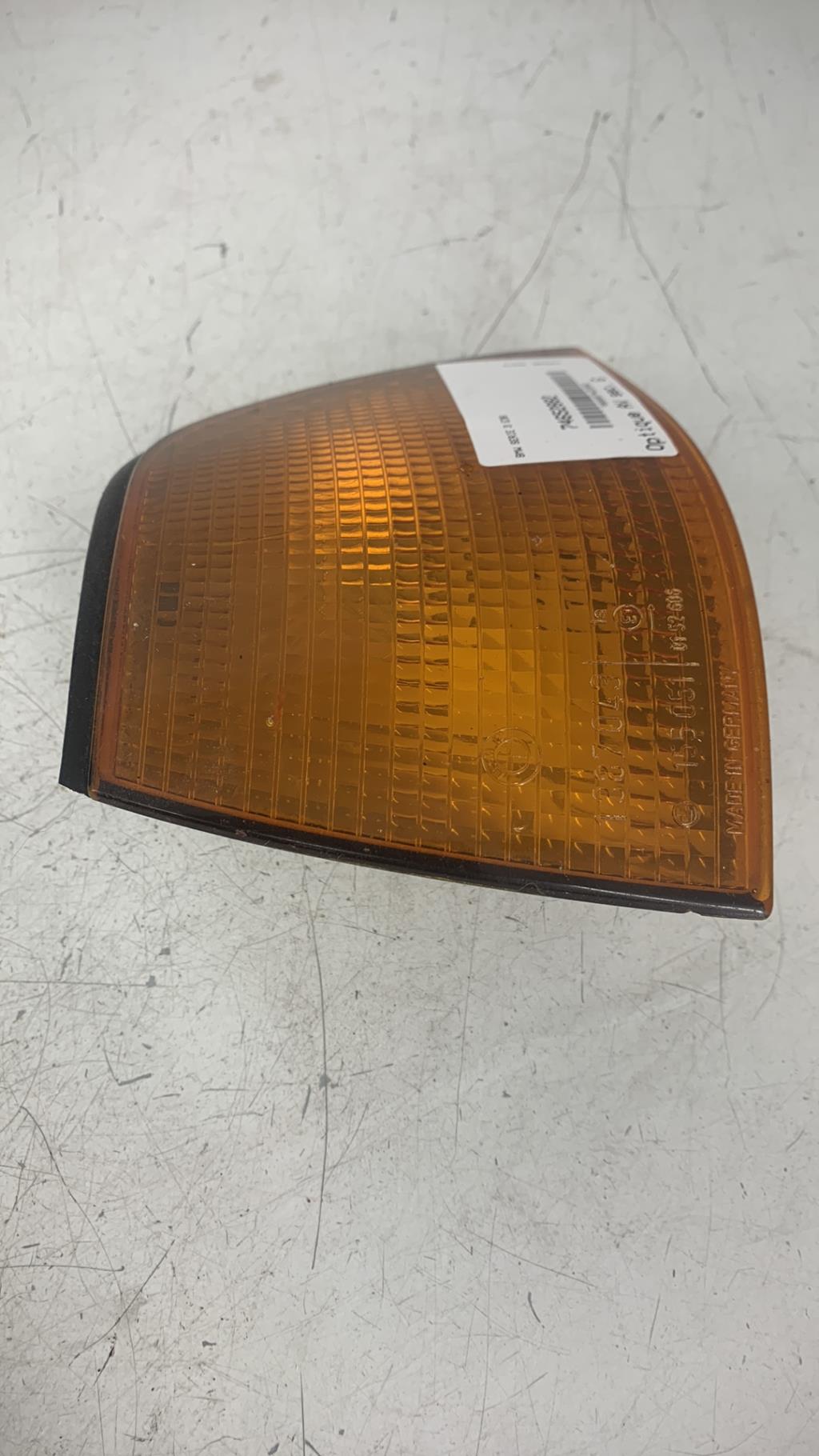 Optique avant secondaire gauche (feux)(clignotant) BMW SERIE 3 E36  - 1