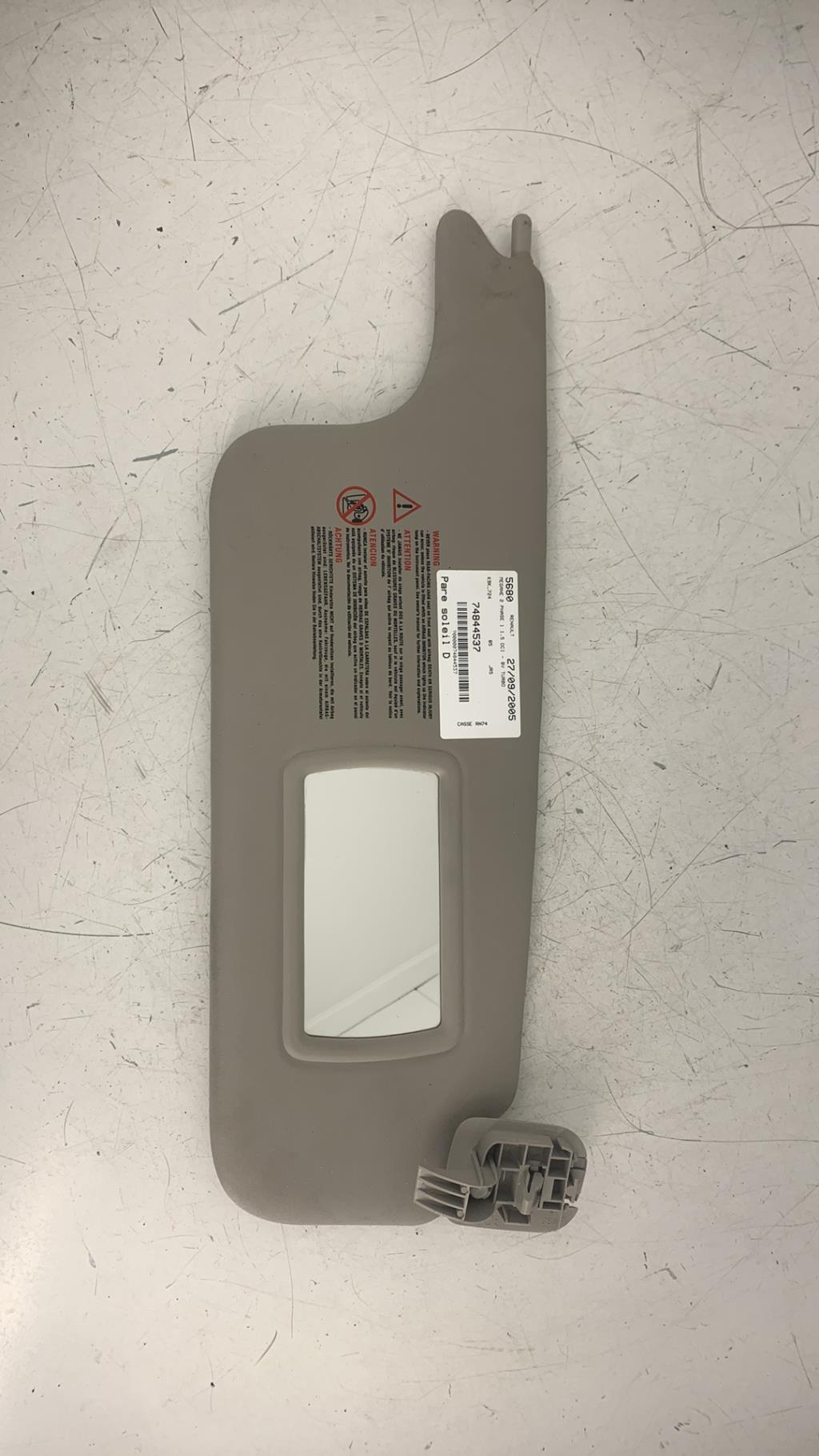 Pare soleil droit RENAULT MEGANE 2 PHASE 1 Diesel - 1