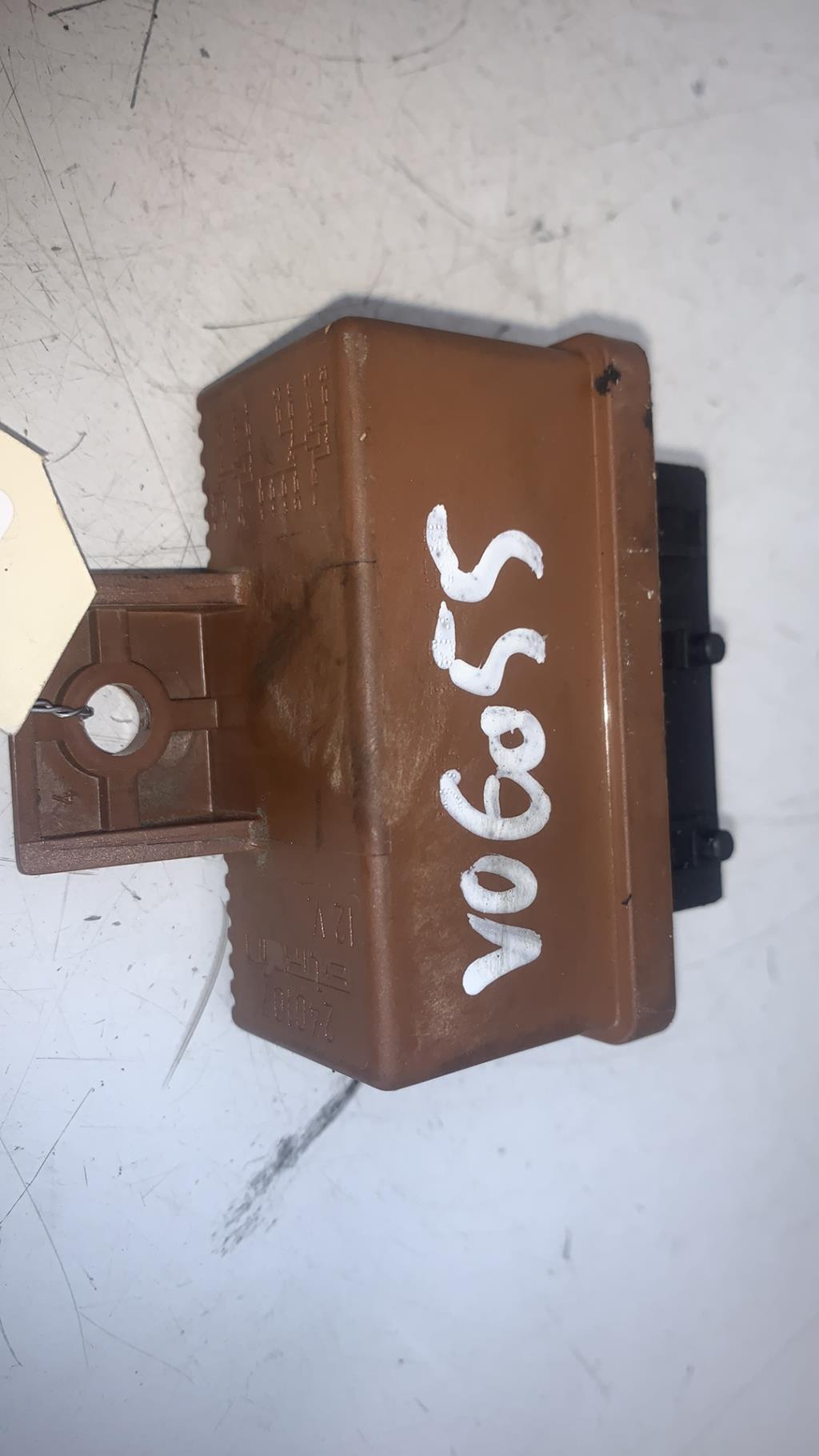 Relais electrique PEUGEOT 406 PHASE 1 Diesel - 1