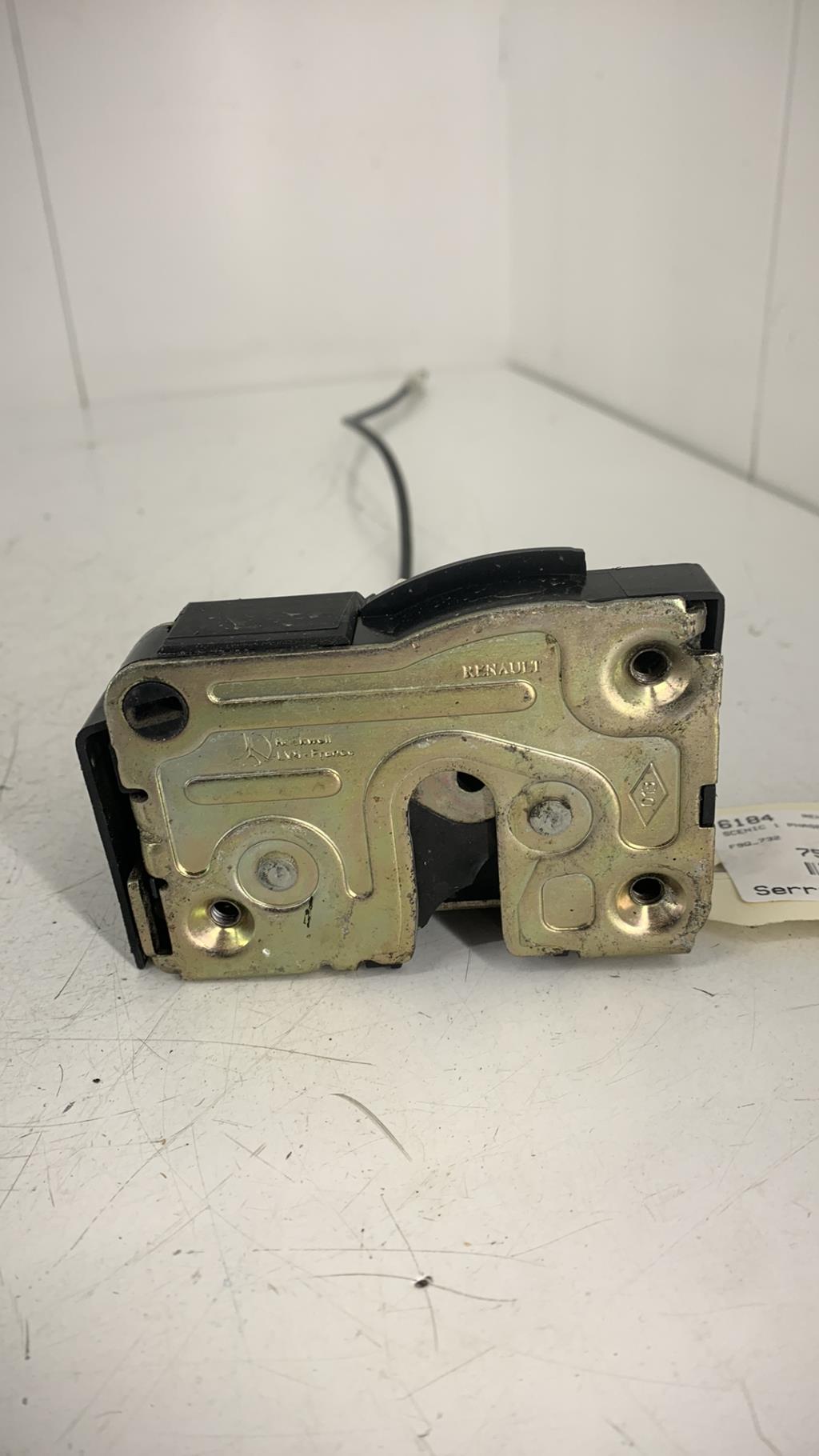 Serrure avant droit RENAULT SCENIC 1 PHASE 2 Diesel - 1