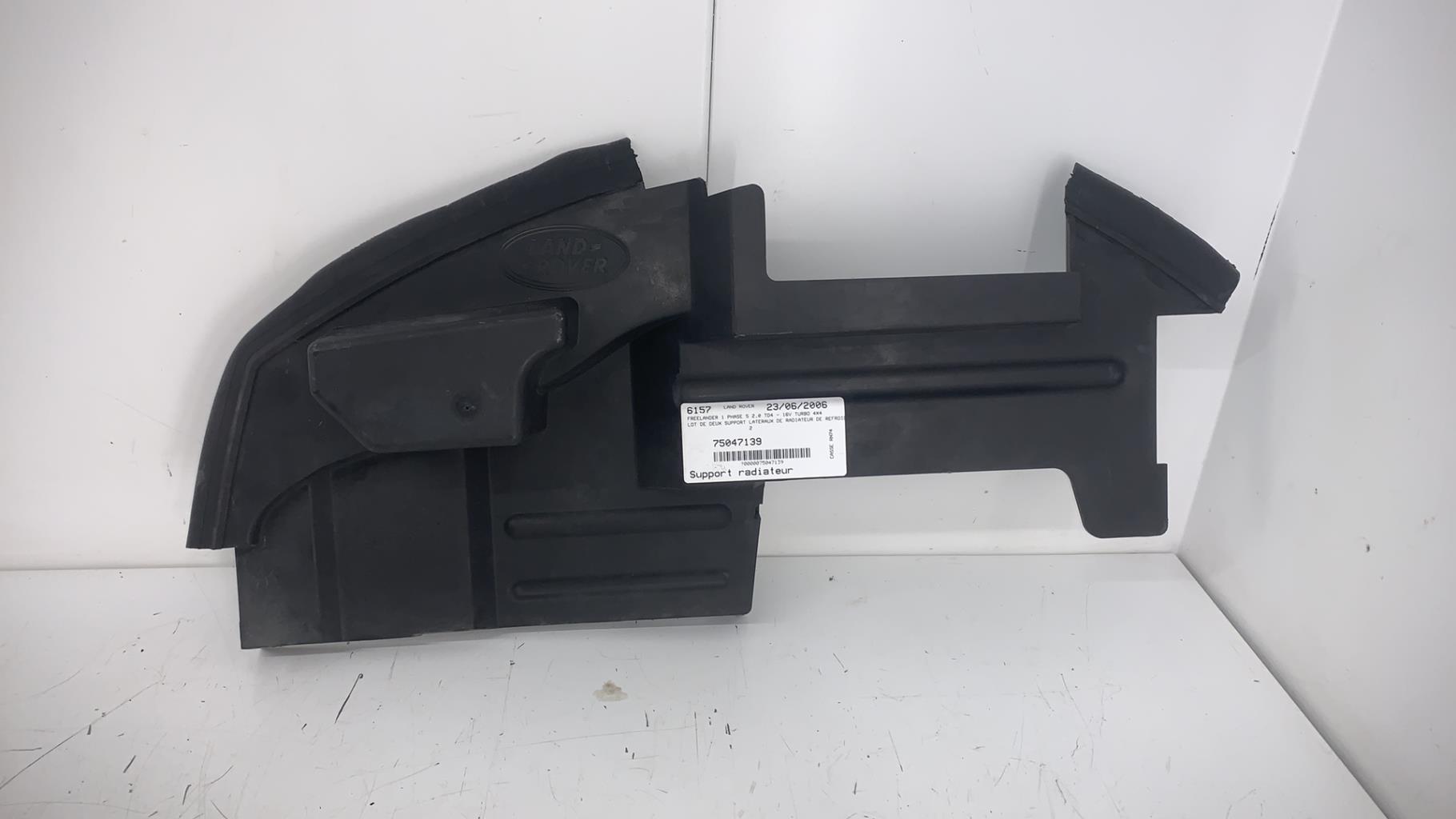 Support radiateur LAND ROVER FREELANDER 1 PHASE 5 Diesel - 1