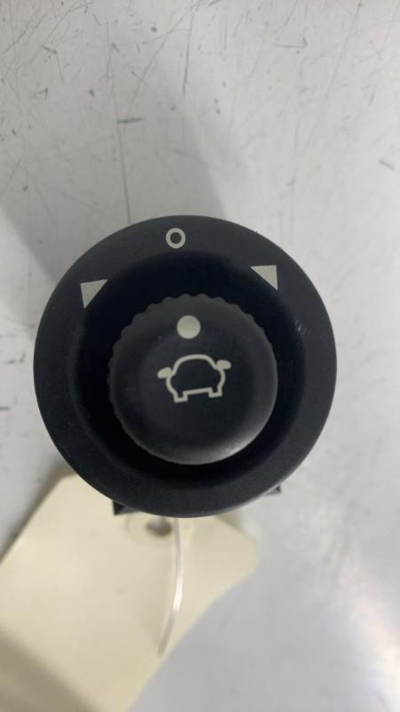 Commande retroviseurs FORD FIESTA 5 PHASE 2  - 1