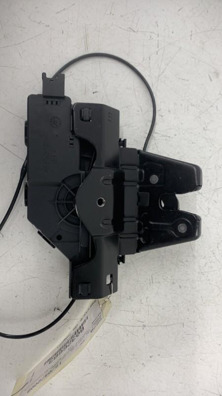 Serrure de hayon BMW SERIE 1 E81 Diesel - 1