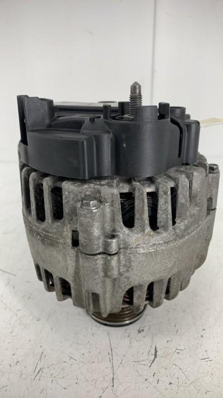 Alternateur RENAULT CLIO 4 PHASE 2 Diesel - 1