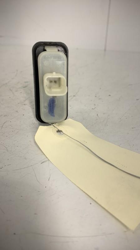 Bouton de coffre RENAULT CLIO 4 PHASE 2 Diesel - 1
