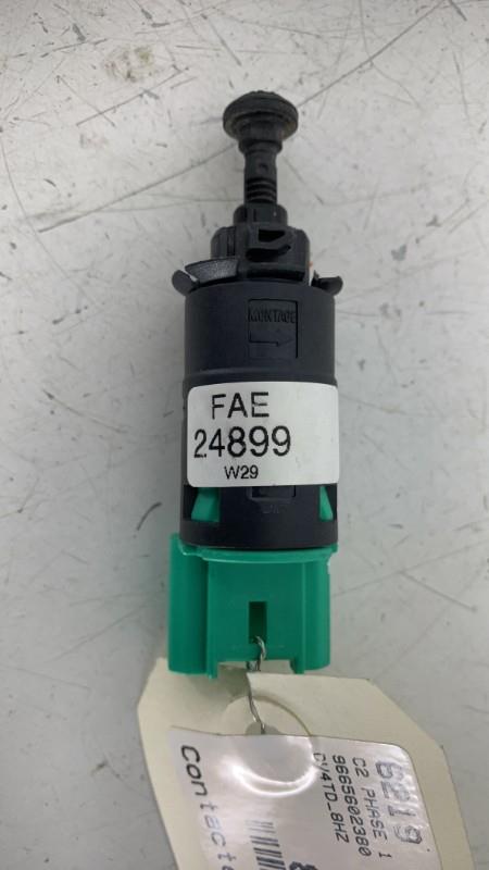 Contacteur feu stop CITROEN C2 PHASE 1 Diesel - 1