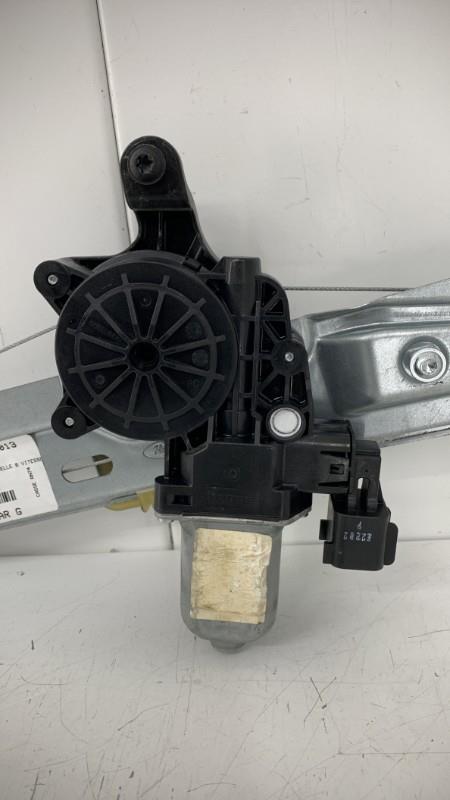 Leve vitre electrique arriere gauche FORD C-MAX 2 PHASE 1 Diesel - 1