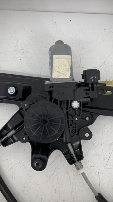 Leve vitre electrique avant gauche FORD C-MAX 2 PHASE 1 Diesel - 1