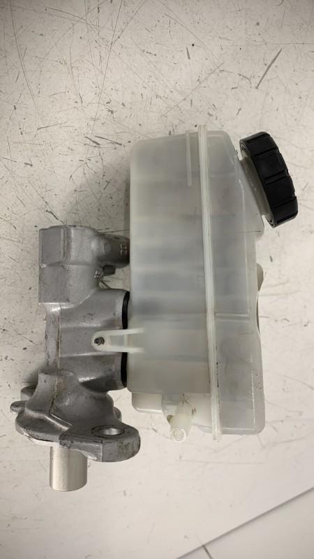 Maitre cylindre (freinage) RENAULT CLIO 4 PHASE 2 Diesel - 1