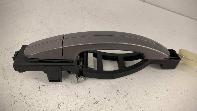 Poignee porte avant droit FORD C-MAX 2 PHASE 1 Diesel - 1
