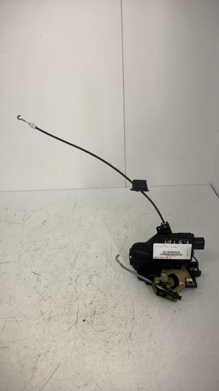 Serrure arriere droit AUDI A4 2 PHASE 1  - 1