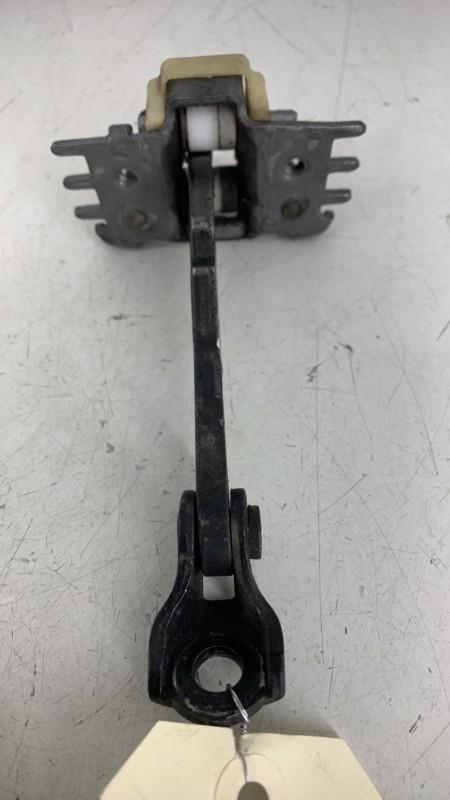 Arret de porte avant droit RENAULT TWINGO 2 PHASE 1 Essence - 1