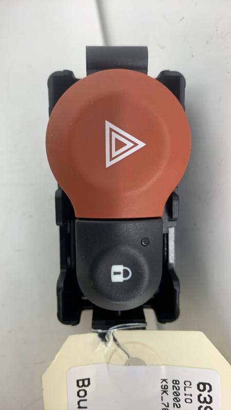 Bouton de warning RENAULT CLIO 3 PHASE 1 Diesel - 1