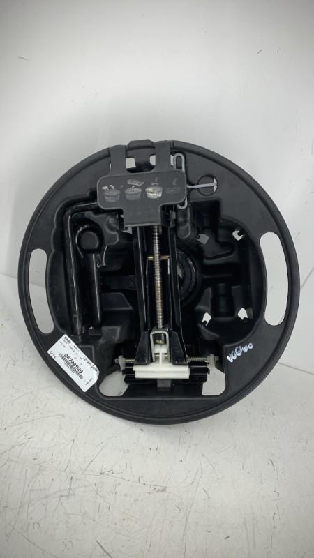 Cric (Ensemble depannage) RENAULT LAGUNA 2 PHASE 2 Essence - 1