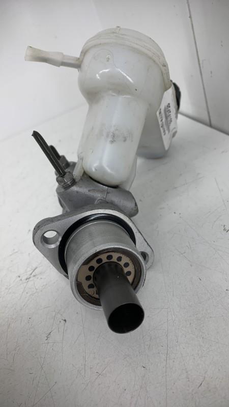 Maitre cylindre (freinage) RENAULT TWINGO 2 PHASE 1 Essence - 1