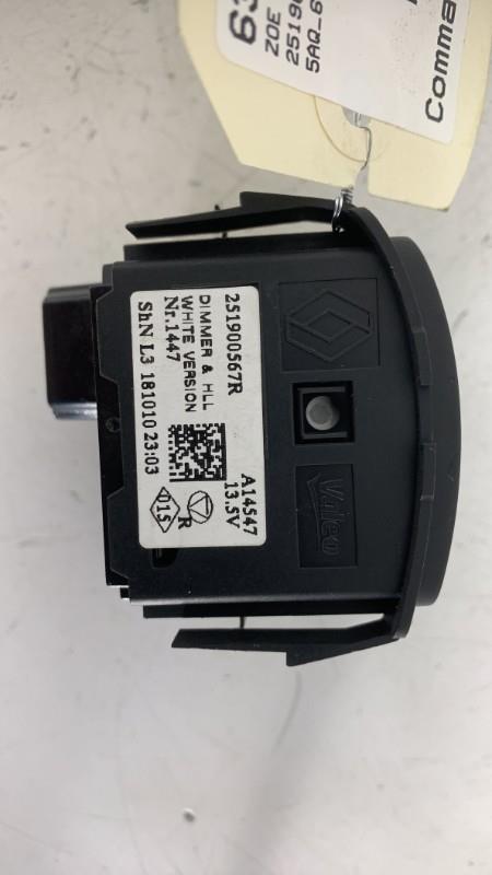Commande de reglage hauteur de phare RENAULT ZOE 2 Electricité - 1