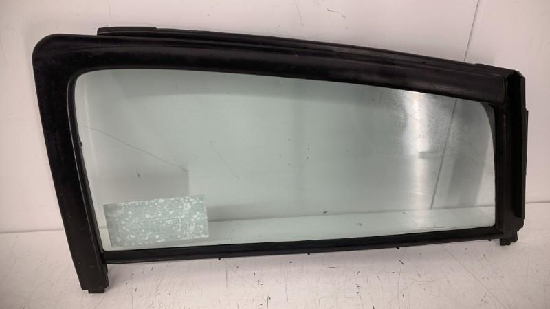 Custode arriere droit (porte) SUZUKI SWIFT 3 Essence - 1