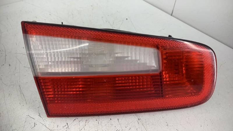 Feu arriere secondaire gauche (feux) RENAULT LAGUNA 2 PHASE 1 Essence - 1