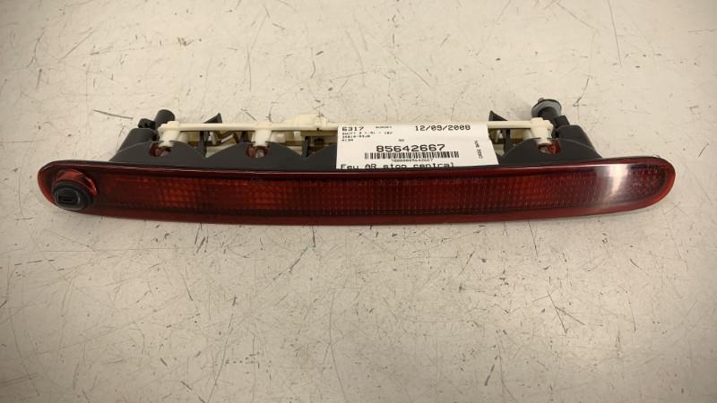 Feu arriere stop central SUZUKI SWIFT 3 Essence - 1