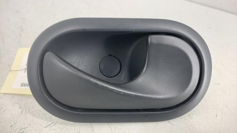 Poignee interieur avant droit RENAULT TWINGO 2 PHASE 1 Essence - 1