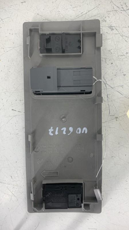 Bouton/Interrupteur BMW SERIE 5 E61 TOURING PHASE 1 BREAK Diesel - 1