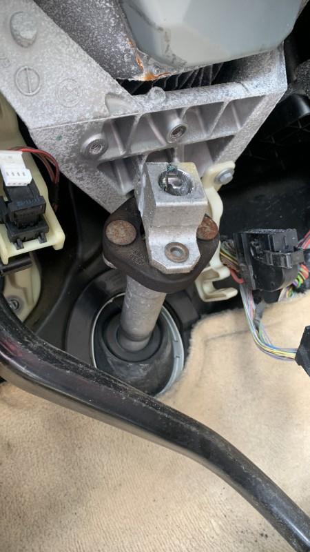 Cardan de direction BMW SERIE 5 F10 PHASE 1 Essence/Hybride - 1