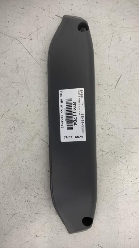 Feu arriere stop central FIAT PANDA 2 PHASE 1 Essence - 1