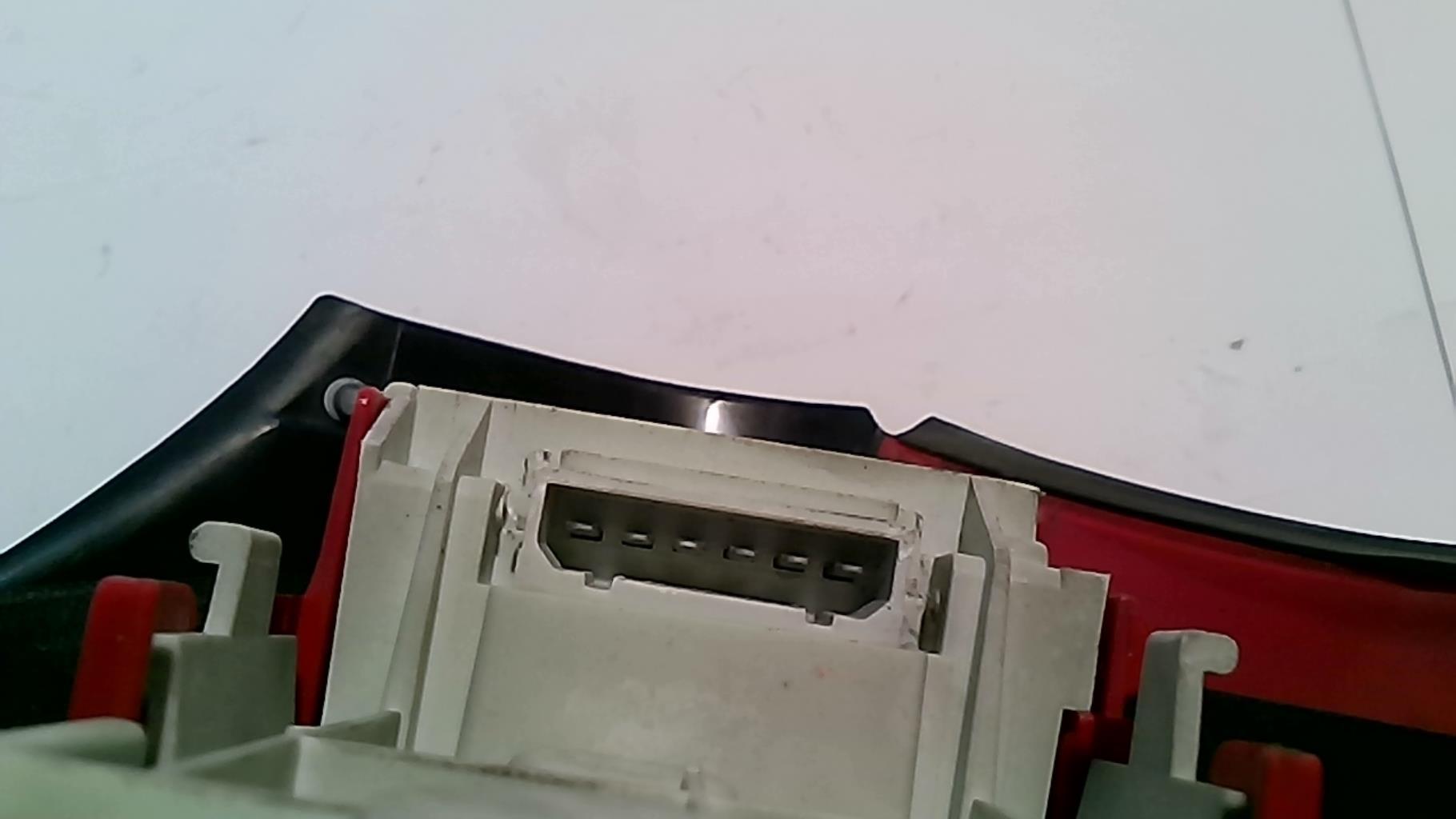 Feu arriere principal gauche (feux) AUDI A3 1 PHASE 2 Diesel - 1