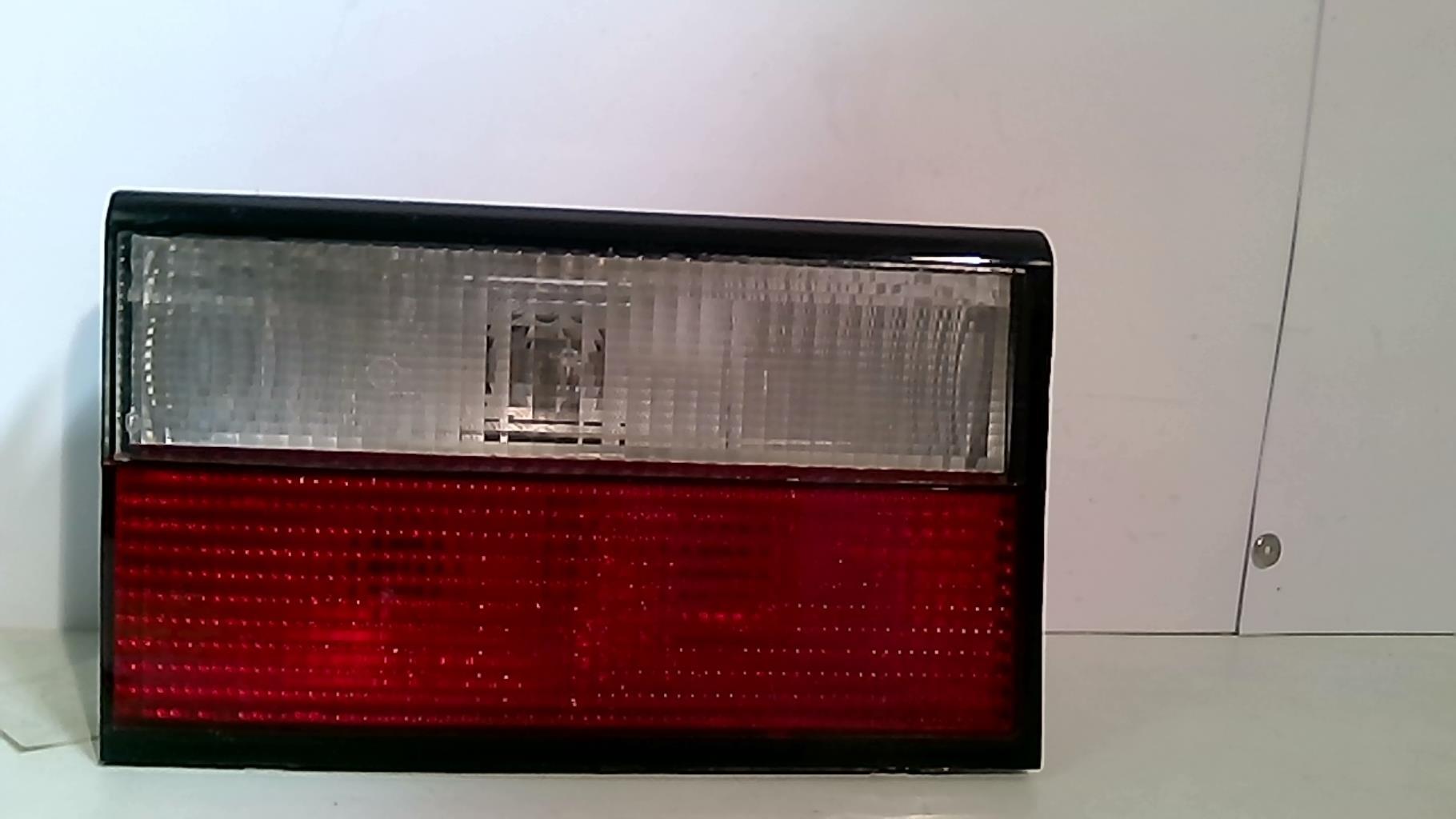 Feu arriere secondaire gauche (feux) CITROEN XANTIA PHASE 2  - 1