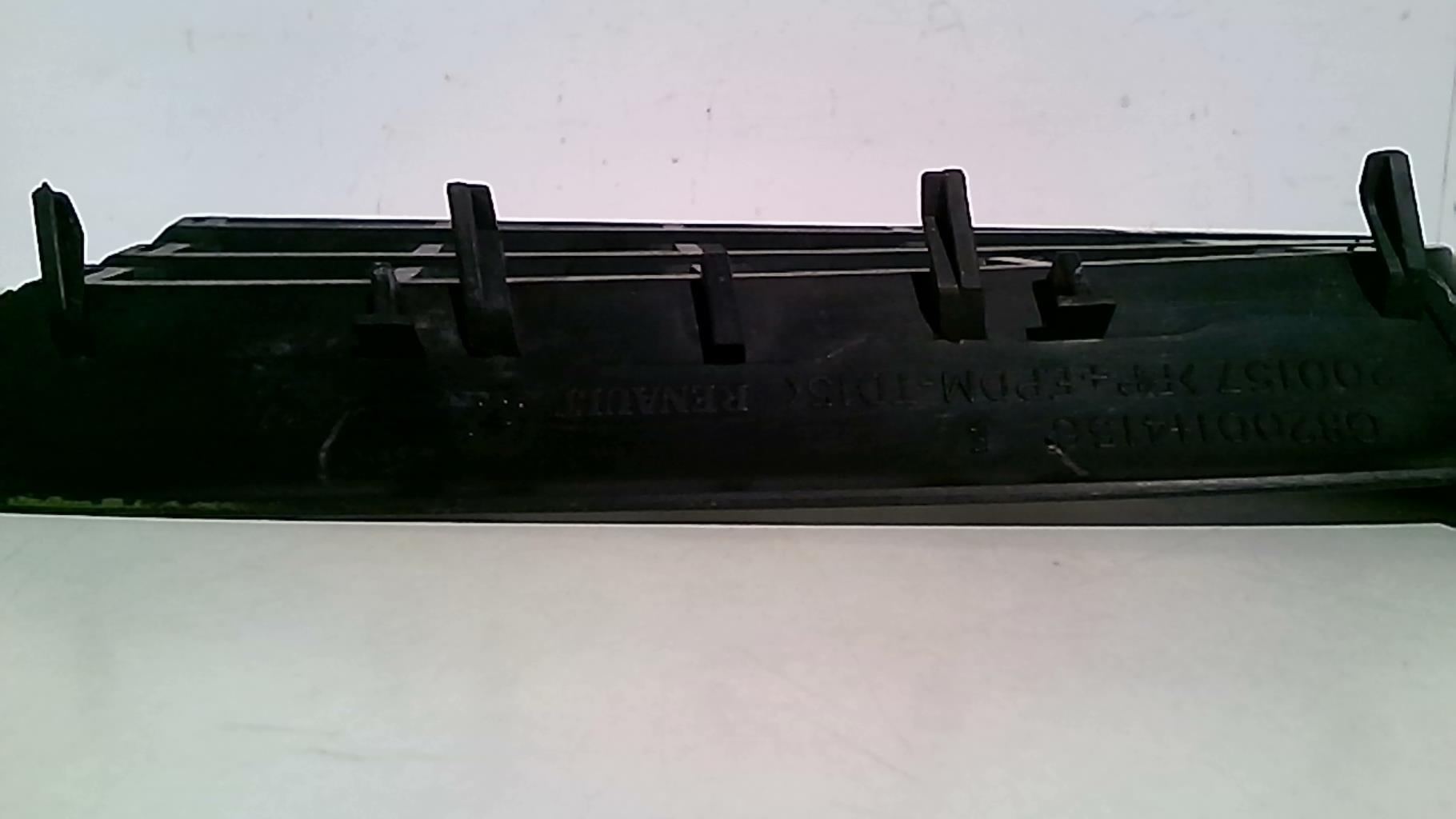 Grille de calandre gauche RENAULT MEGANE 2 PHASE 1 Diesel - 1