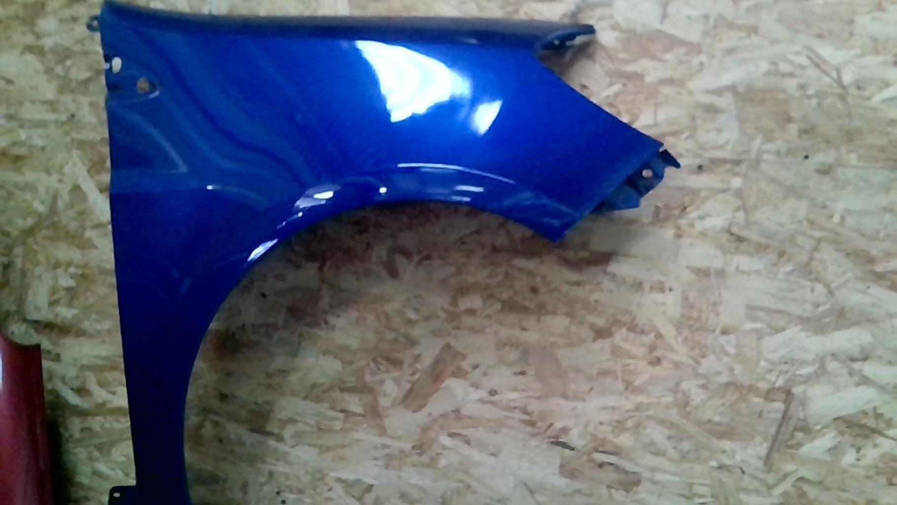 Aile avant droit RENAULT CLIO 3 PHASE 1 Diesel - 1