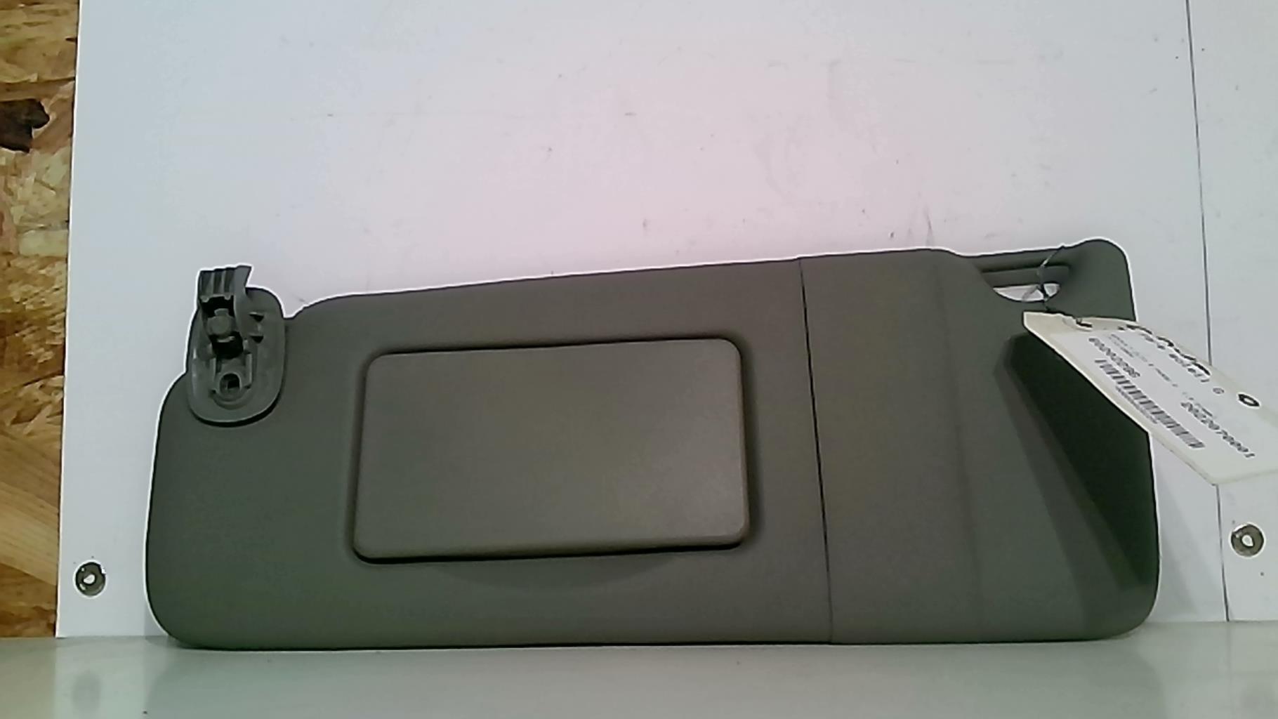Pare soleil gauche RENAULT CLIO 2 PHASE 2 Diesel - 1