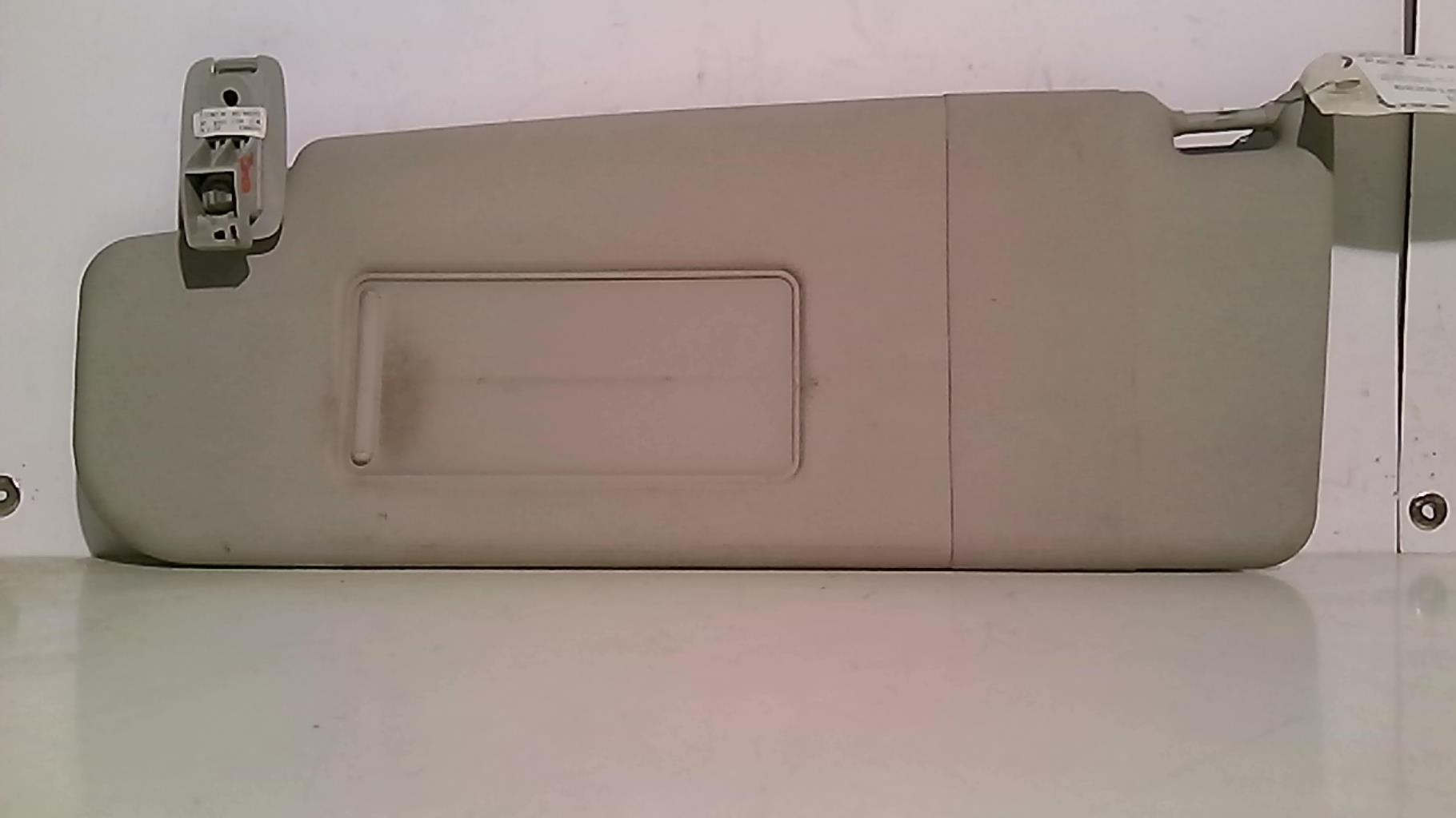 Pare soleil gauche VOLKSWAGEN GOLF 6 Diesel - 1