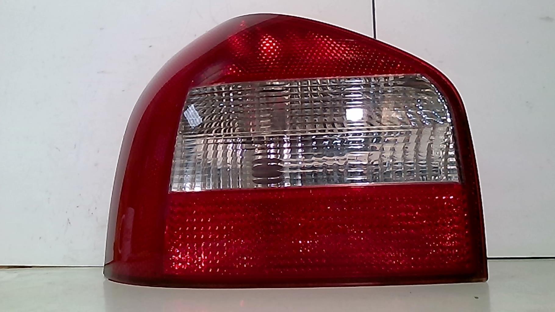 Feu arriere principal gauche (feux) AUDI A3 1 PHASE 2 Diesel - 1