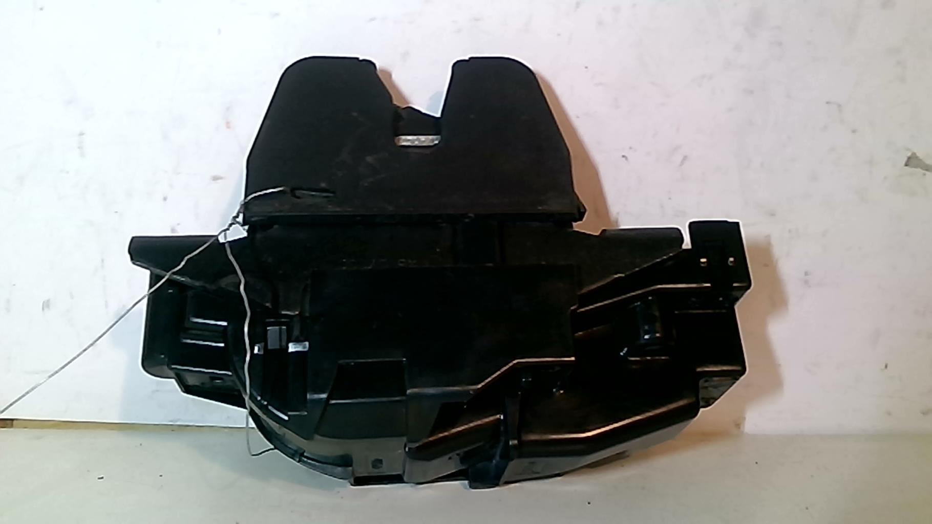 Serrure de hayon PEUGEOT 308 1 PHASE 1 Diesel - 1