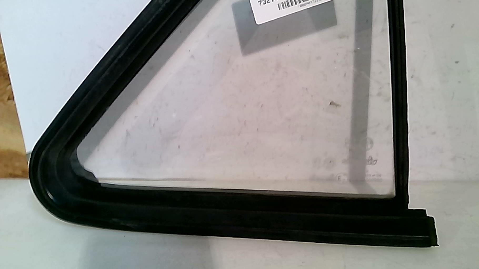 Custode arriere droit (porte) PEUGEOT 405 PHASE 1  - 1