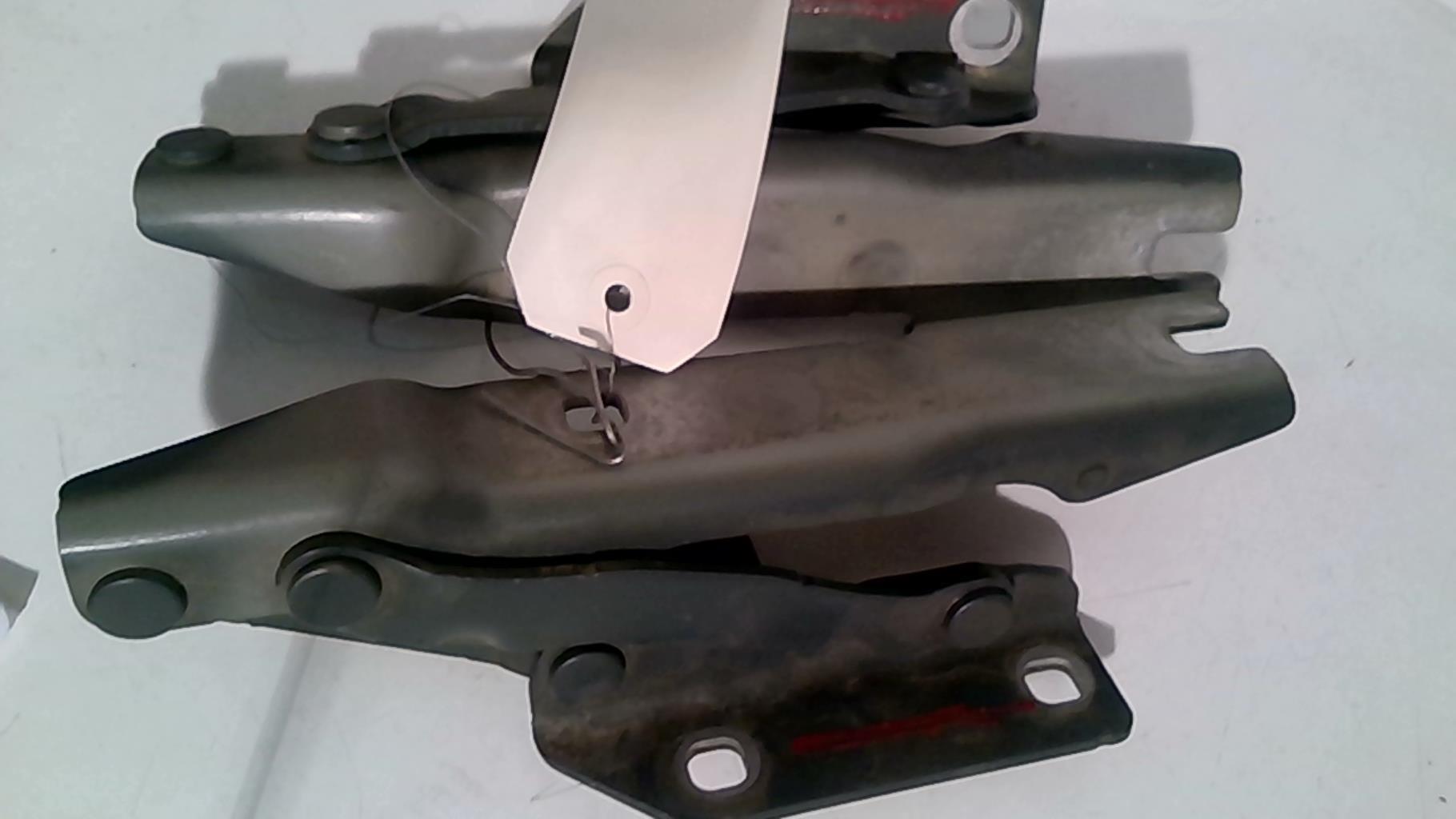 Charniere de capot BMW SERIE 5 E60 PHASE 2 Diesel - 1