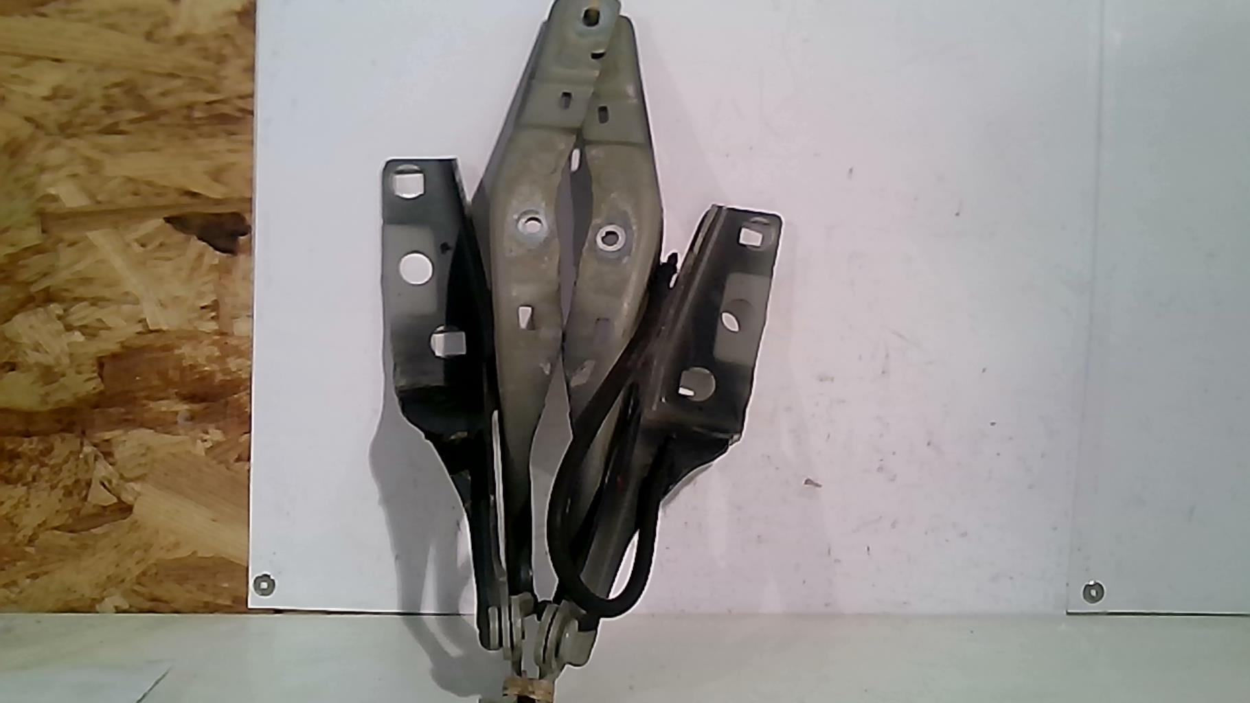 Charniere de capot PEUGEOT 308 1 PHASE 1 Diesel - 1