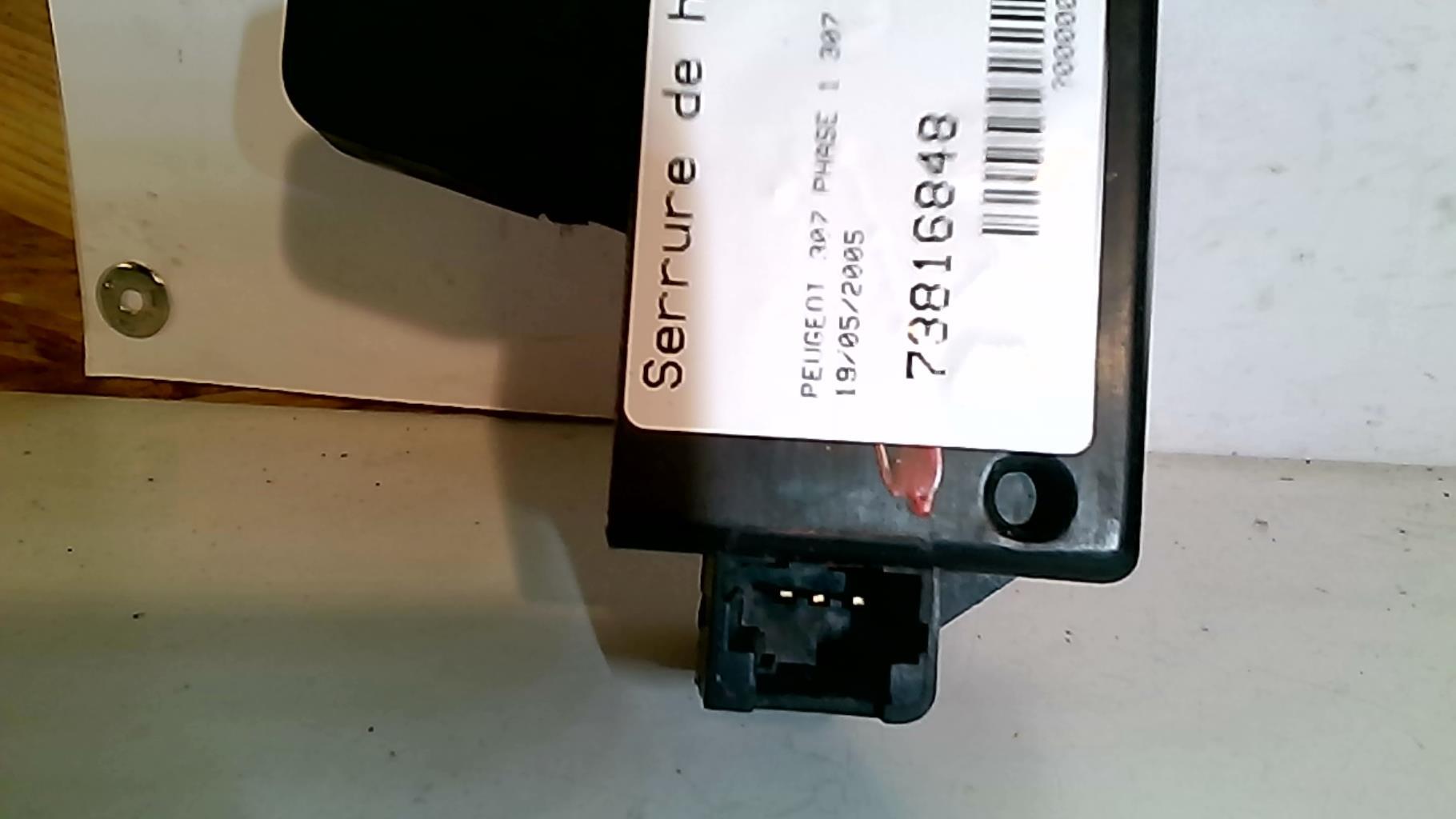 Serrure de hayon PEUGEOT 307 PHASE 1 Diesel - 1
