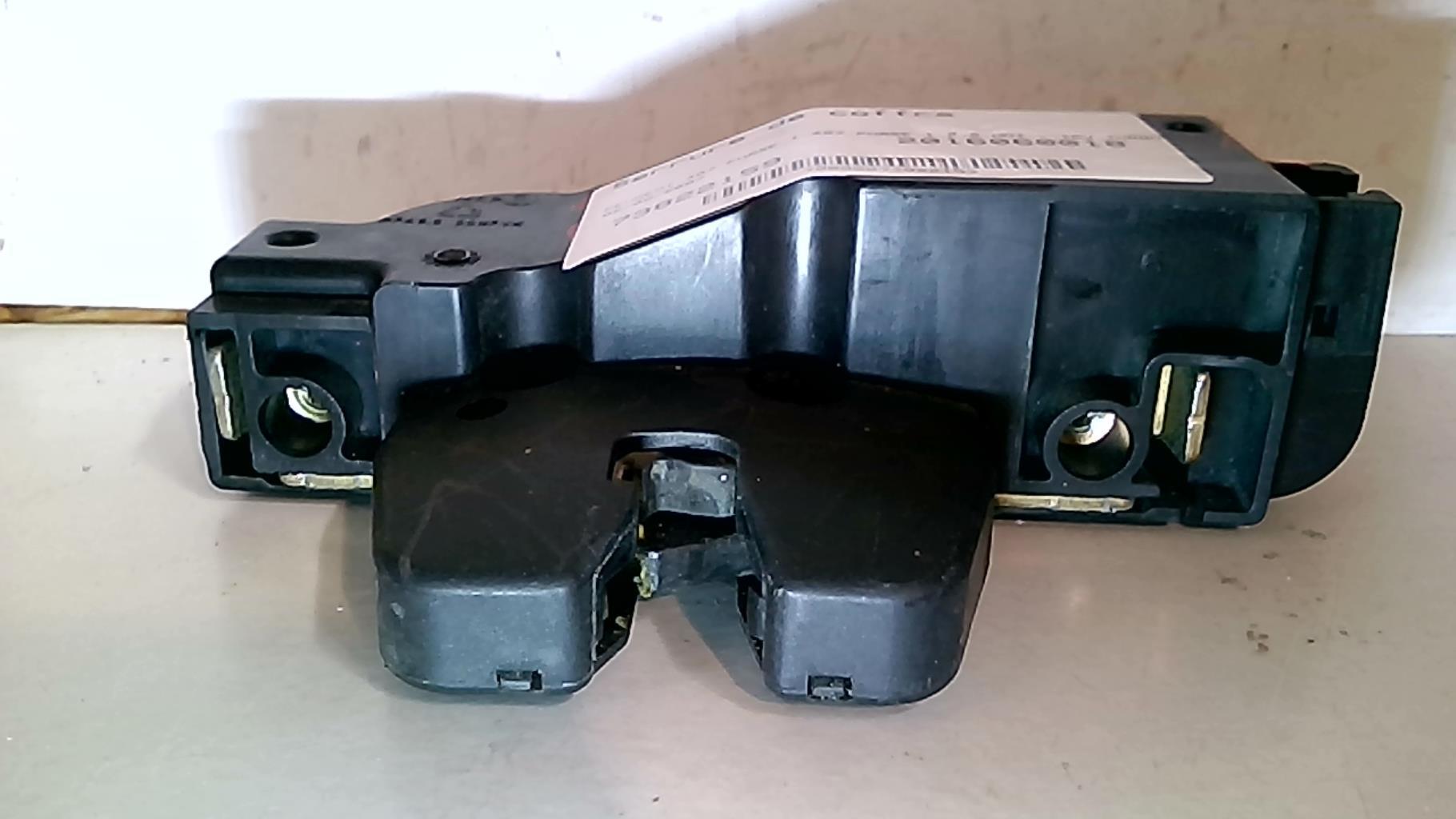 Serrure de coffre PEUGEOT 407 PHASE 1 Diesel - 1