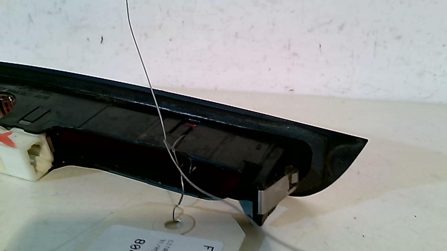 Feu arriere stop central CITROEN C3 1 PHASE 2 Diesel - 1